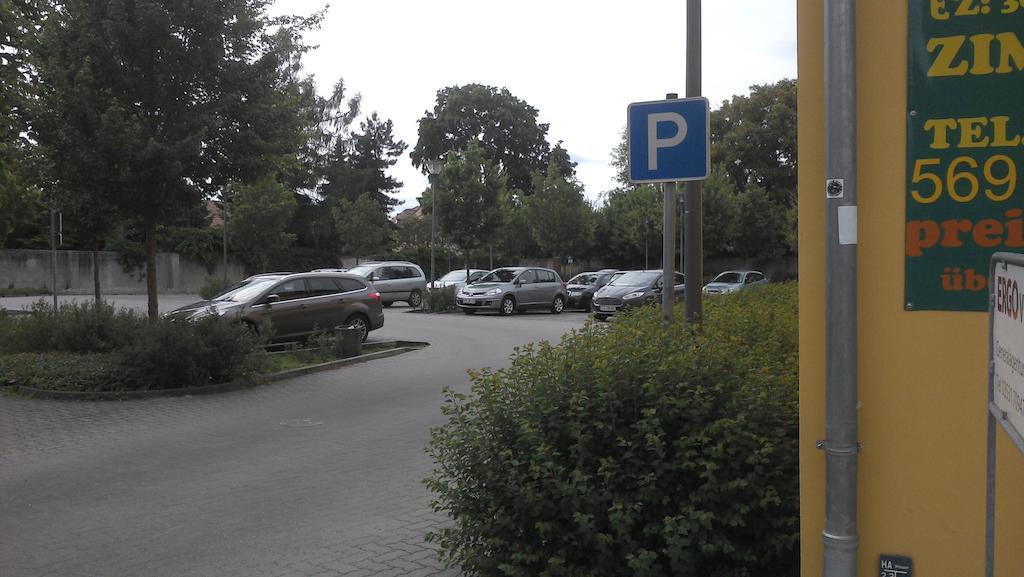 Fewo Finsterwalde Vandrarhem Exteriör bild